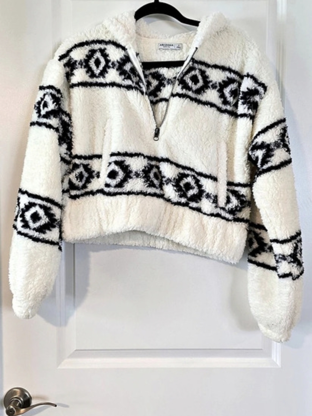 Arizona Jean Co. Geometric Teddy Fleece Pullover Small